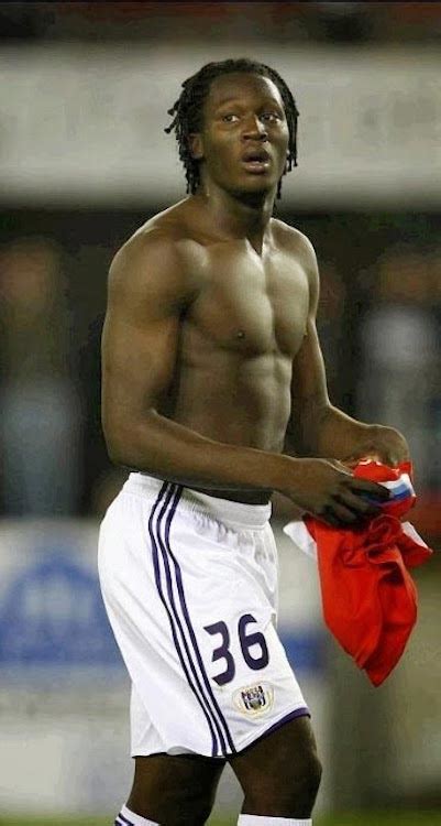 romelu lukaku height and weight.